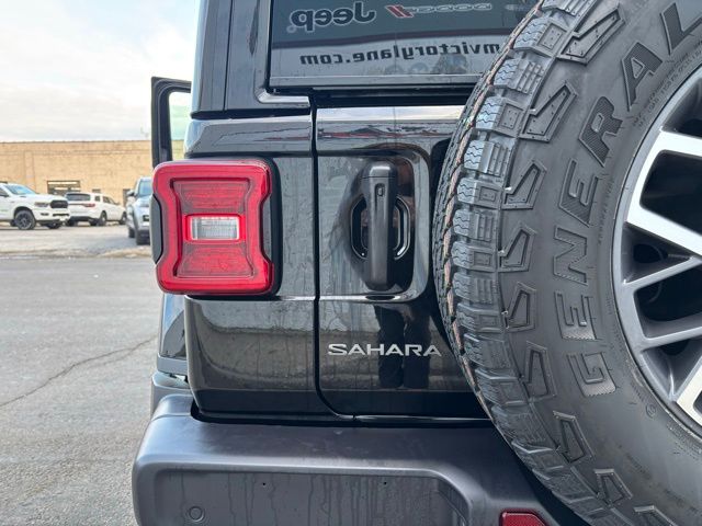 2025 Jeep Wrangler 4-Door Sahara - Photo 9