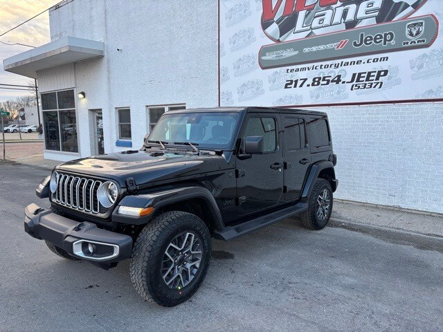 2025 Jeep Wrangler Sahara photo 4