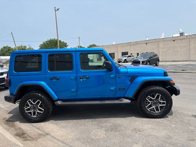 2025 Jeep Wrangler 4-Door Sahara - Photo 8