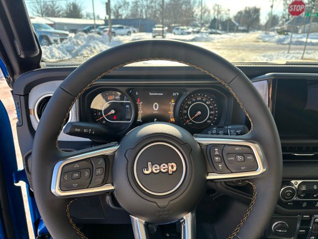 2025 Jeep Wrangler 4-Door Sahara - Photo 13