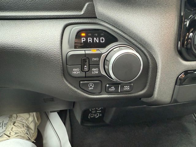 2026 RAM 1500 Warlock - Photo 22