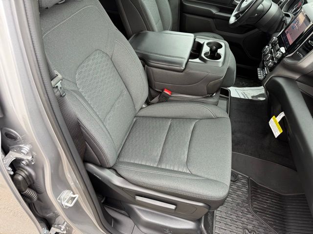 2026 RAM 1500 Warlock - Photo 14