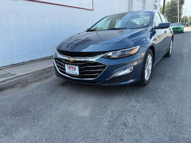 Used 2024 Chevrolet Malibu 1LT with VIN 1G1ZD5ST8RF139957 for sale in Carlinville, IL