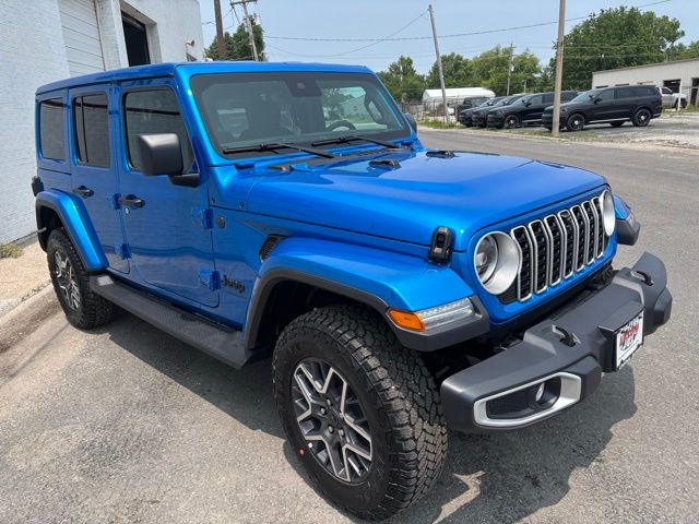 2025 Jeep Wrangler 4-Door Sahara - Photo 9