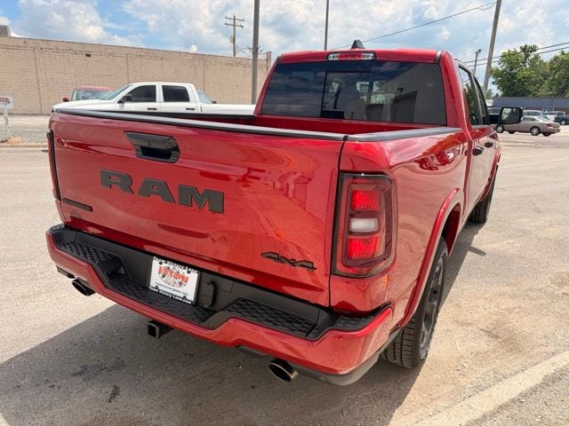 View vehicle photo 7