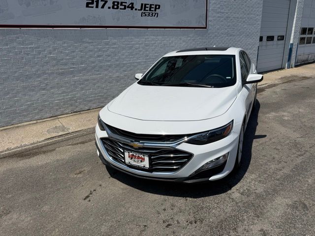 1G1ZD5ST2RF119056