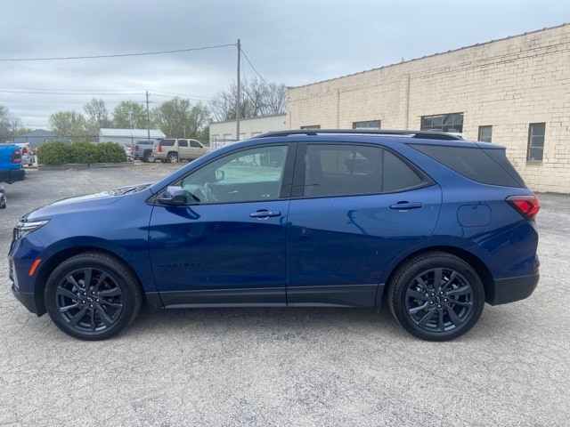 Used 2022 Chevrolet Equinox RS with VIN 3GNAXMEV2NS247586 for sale in Carlinville, IL