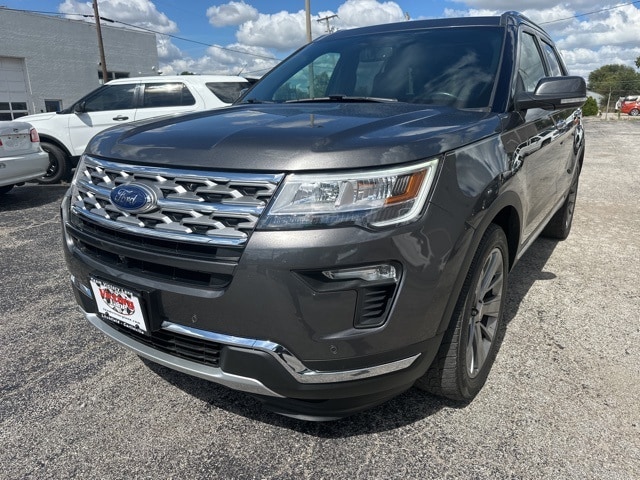 Used 2018 Ford Explorer Limited with VIN 1FM5K7F86JGB11565 for sale in Carlinville, IL