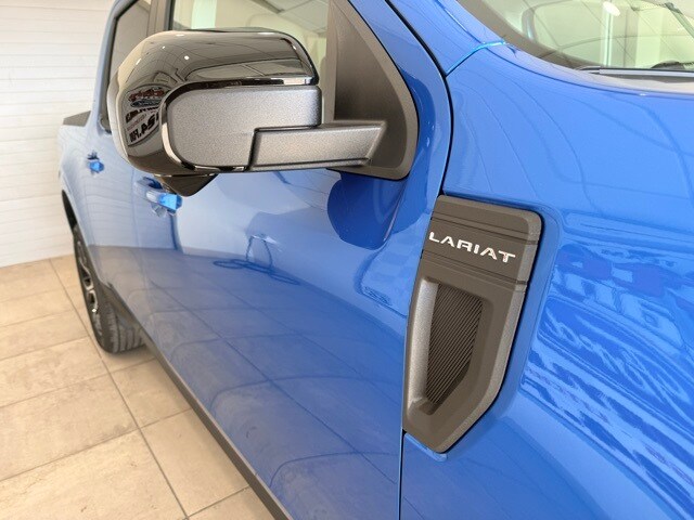 2026 Ford Maverick Lariat photo 3