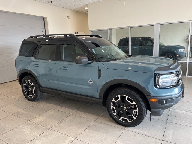 2022 Ford Bronco Sport Outer Banks photo 4