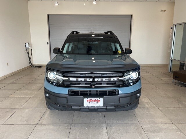 2022 Ford Bronco Sport Outer Banks photo 2