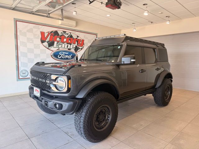 2023 Ford Bronco 4-Door Base