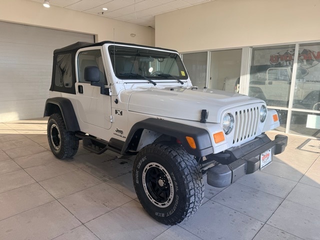 2004 Jeep Wrangler X photo 3