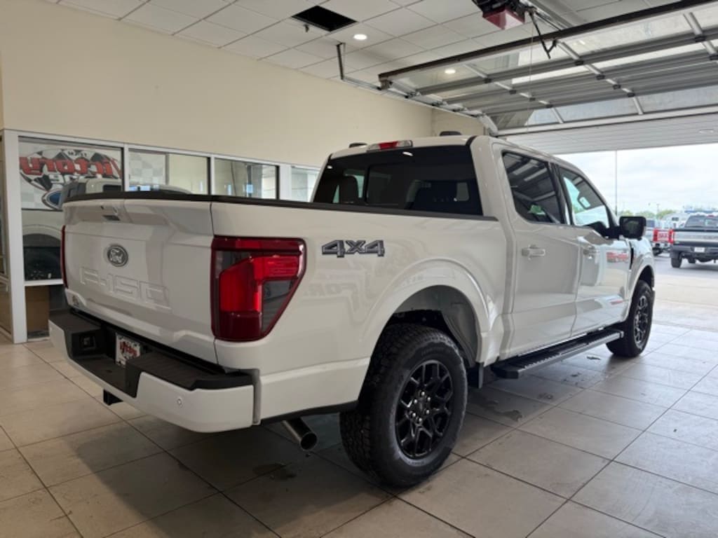 New 2025 Ford F-150 XLT Truck SuperCrew Cab