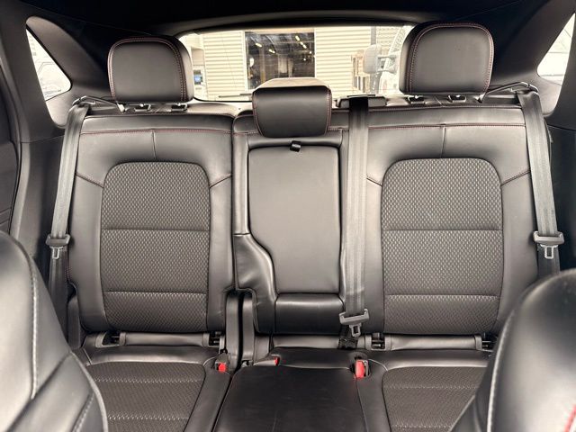 Photo 34