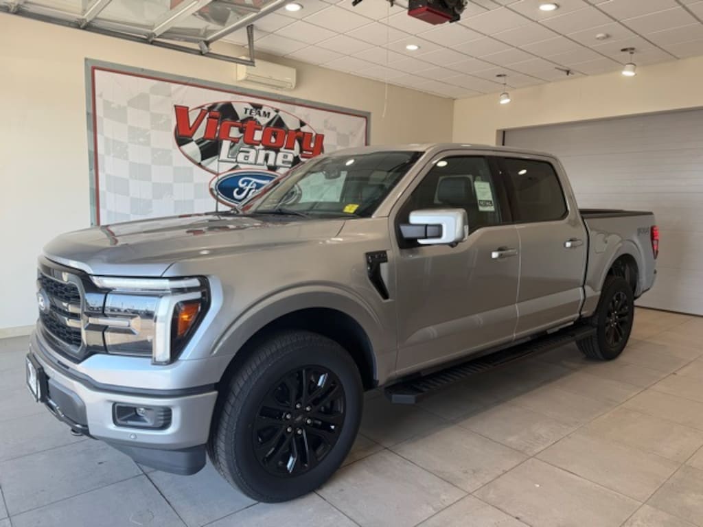 New 2025 Ford F-150 Lariat Truck SuperCrew Cab