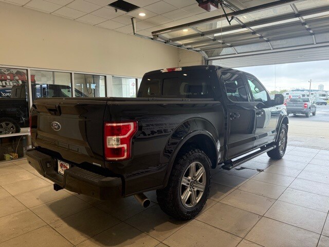 2018 Ford F-150 XLT photo 2