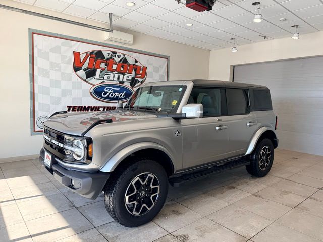 2022 Ford Bronco Outer Banks 4x4's photo