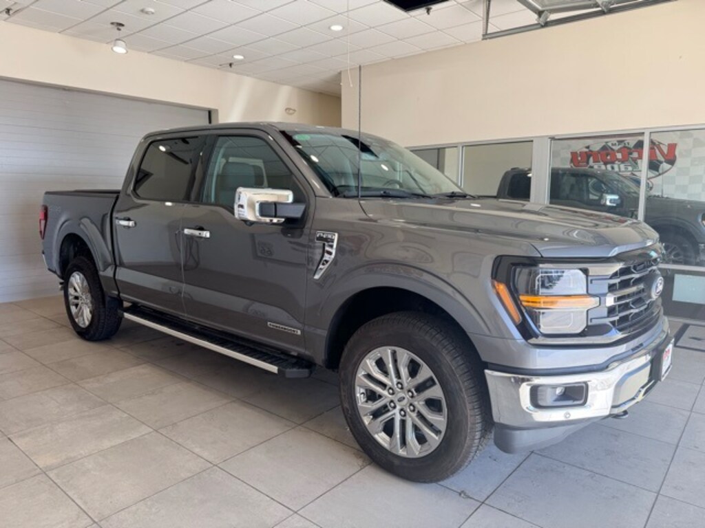 New 2025 Ford F-150 XLT Truck SuperCrew Cab