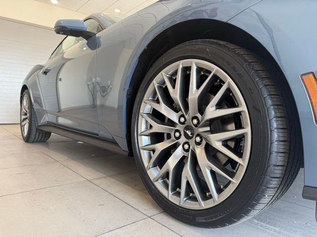 2025 Ford Mustang EcoBoost Premium Fastback - Photo 9