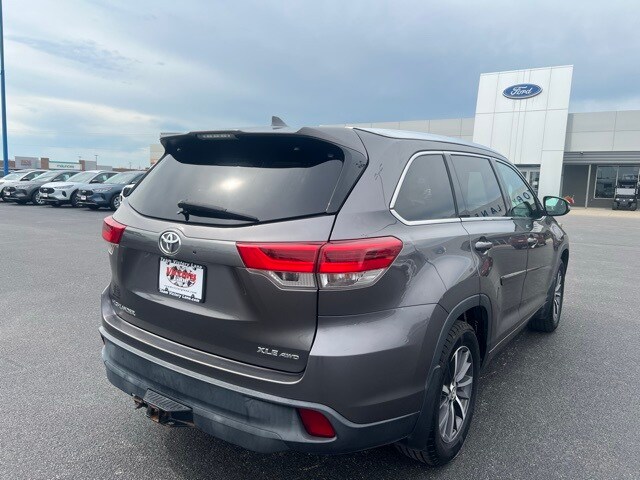 2018 Toyota Highlander XLE photo 3