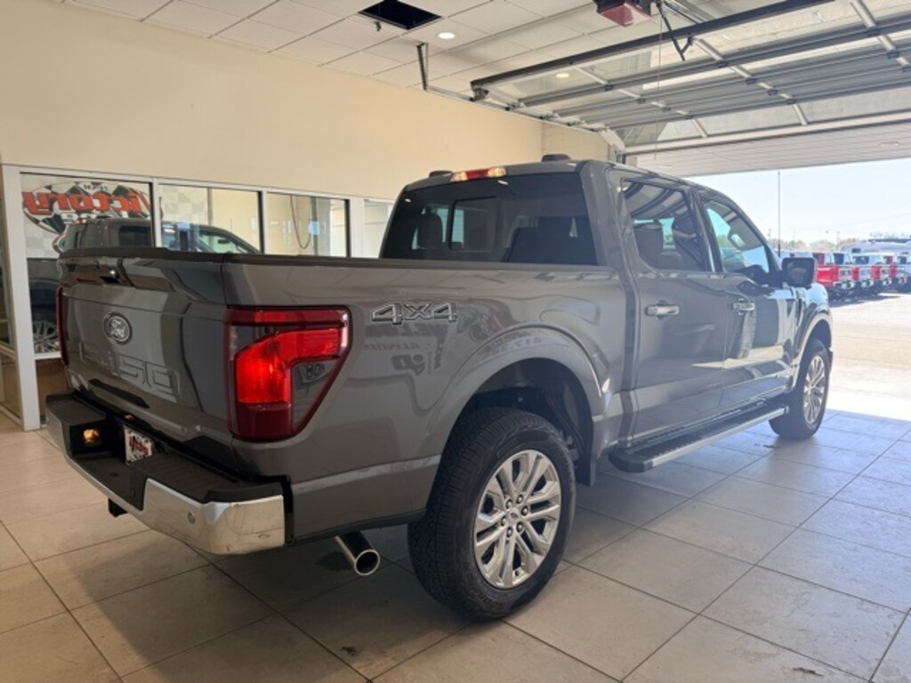 New 2025 Ford F-150 XLT Truck SuperCrew Cab