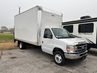 2026 Ford E-450 Cutaway Base Truck
