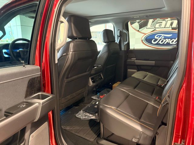 2026 Ford F-350 Super Duty Lariat - Photo 12