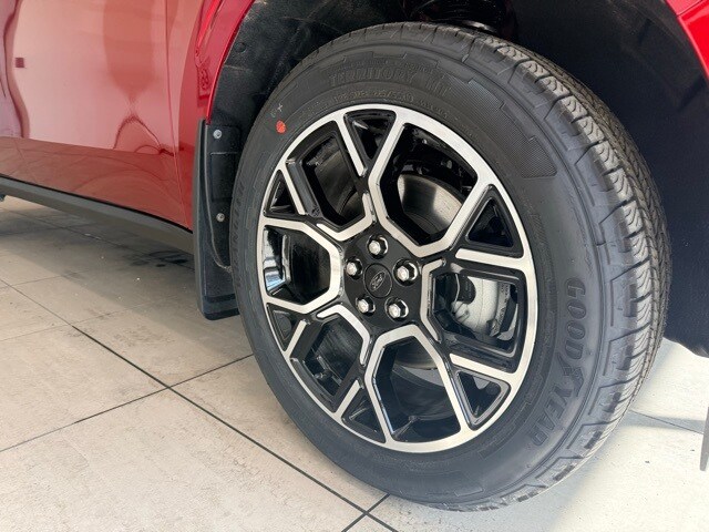 2026 Ford Maverick Lariat photo 3