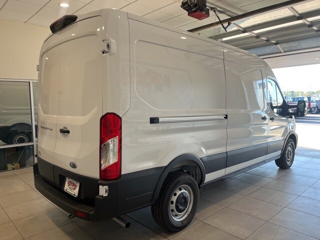 2025 Ford Transit photo 4