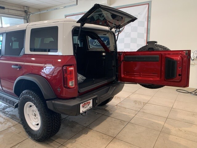 2025 Ford Bronco Heritage First Edition photo 4