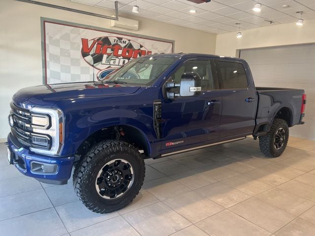 2026 Ford F-350 Platinum 4x4 Crew Cab 6-3/4' Box SRW's photo