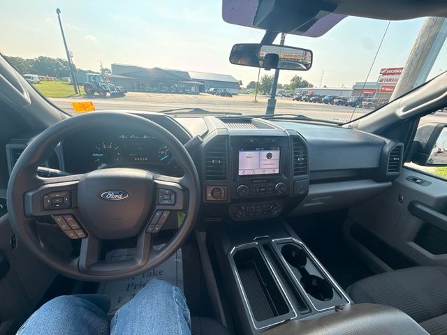 Photo 19