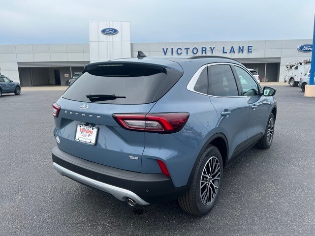 2025 Ford Escape Base photo 3