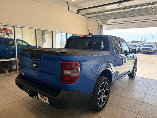 2026 Ford Maverick Lariat photo 2