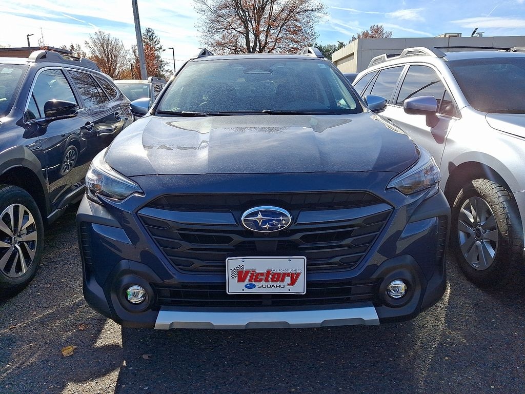 New 2025 Subaru Outback Touring SUV