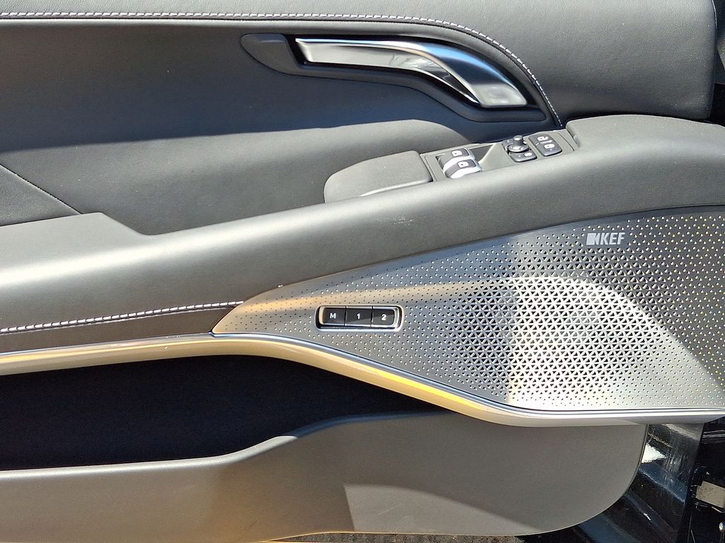 2024 Lotus Emira First Edition - Photo 12