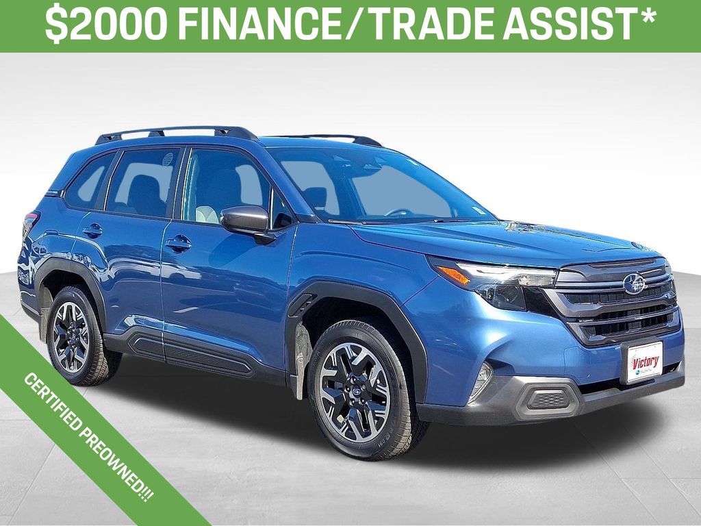2025 Subaru Forester Premium's photo