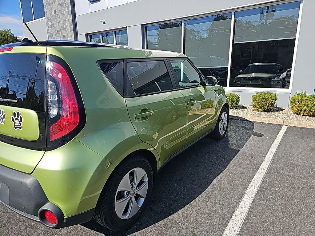 2016 Kia Soul Base photo 4