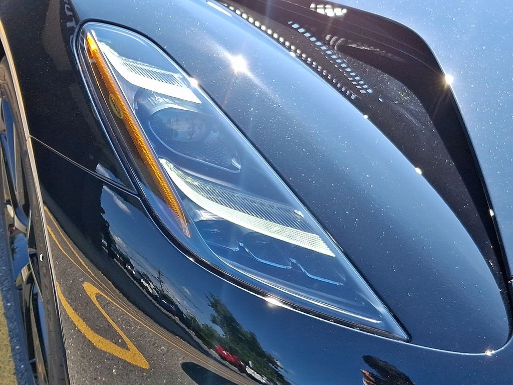 2024 Lotus Emira First Edition - Photo 10