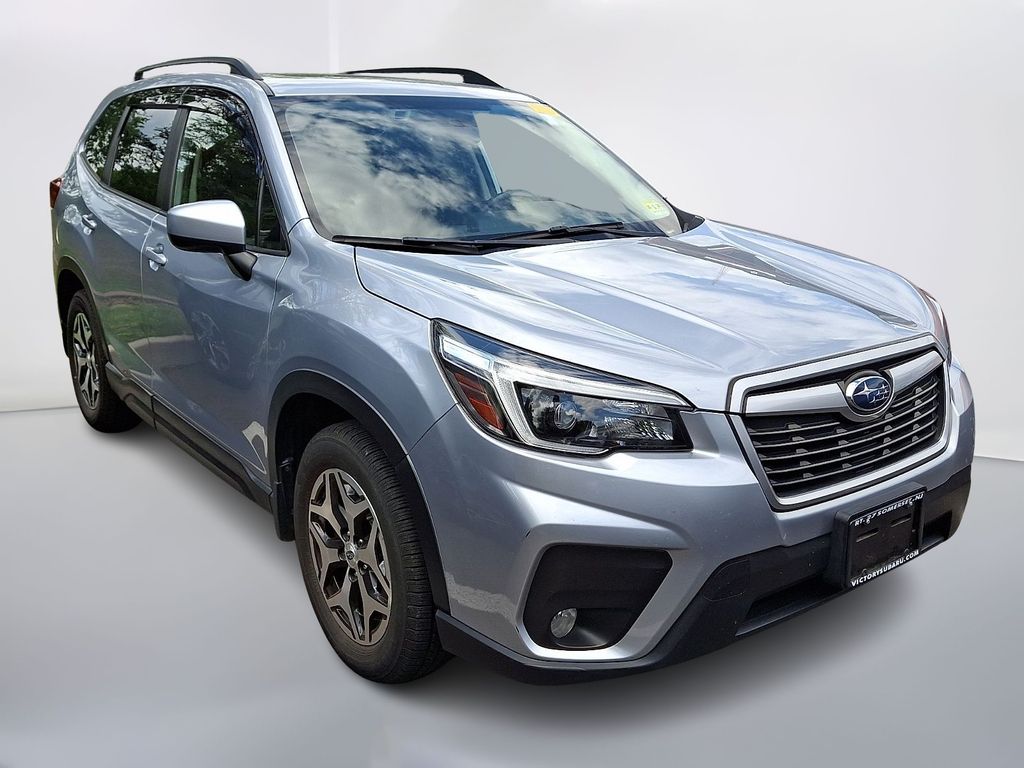 2021 Subaru Forester Premium's photo