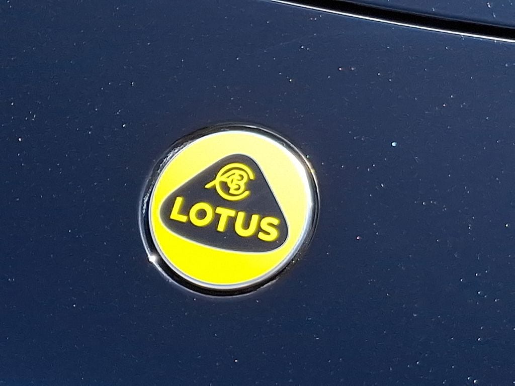 2024 Lotus Emira First Edition - Photo 37