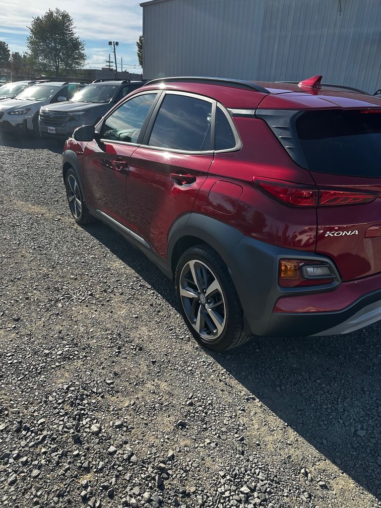2021 Hyundai Kona Limited photo 3