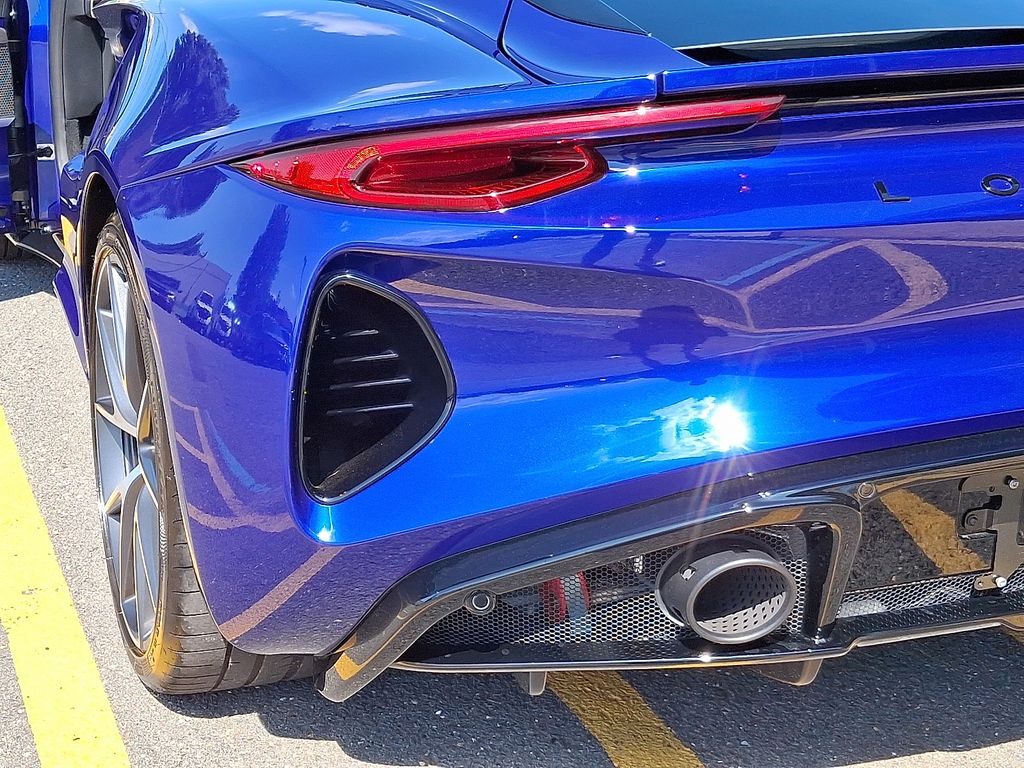 2024 Lotus Emira First Edition - Photo 36