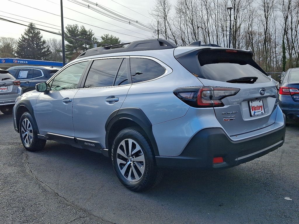 2025 Subaru Outback Premium photo 4