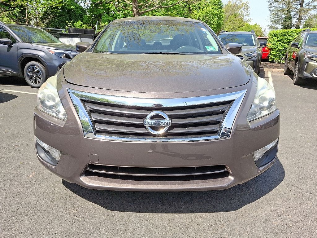 Used 2014 Nissan Altima SV with VIN 1N4AL3AP7EC174197 for sale in Somerset, NJ