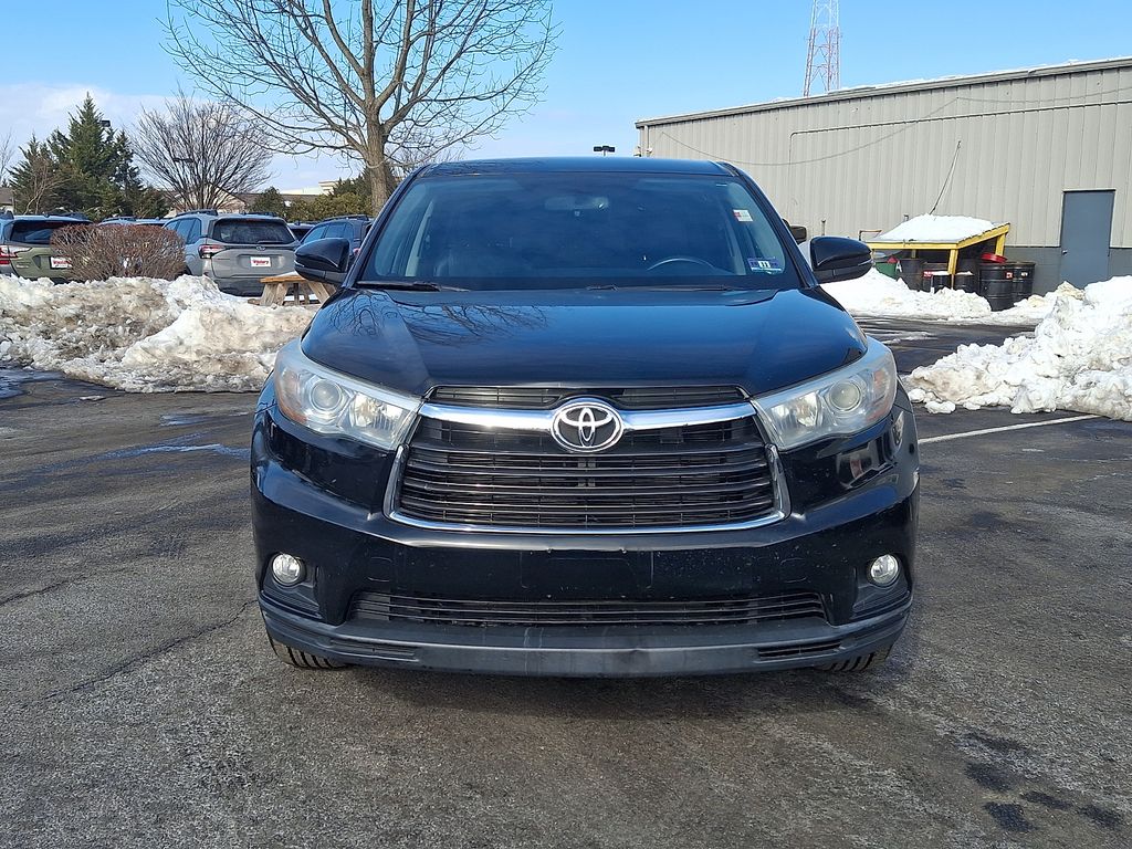 Used 2015 Toyota Highlander LE Plus with VIN 5TDBKRFH9FS220635 for sale in Franklin Township, NJ