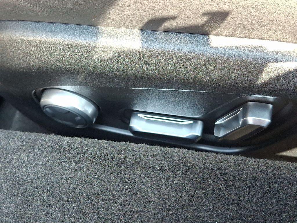 2024 Lotus Emira First Edition - Photo 30