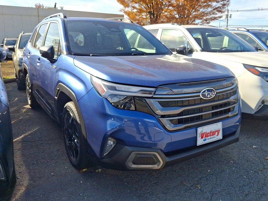 New 2025 Subaru Forester Hybrid Limited SUV