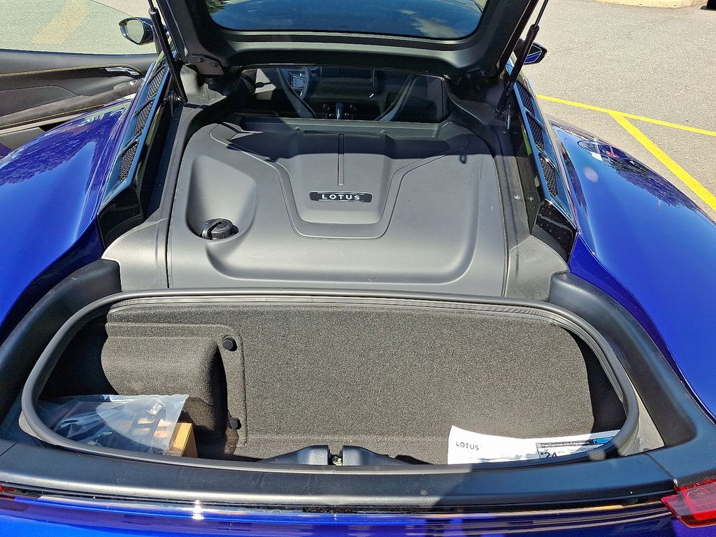 2024 Lotus Emira First Edition - Photo 33